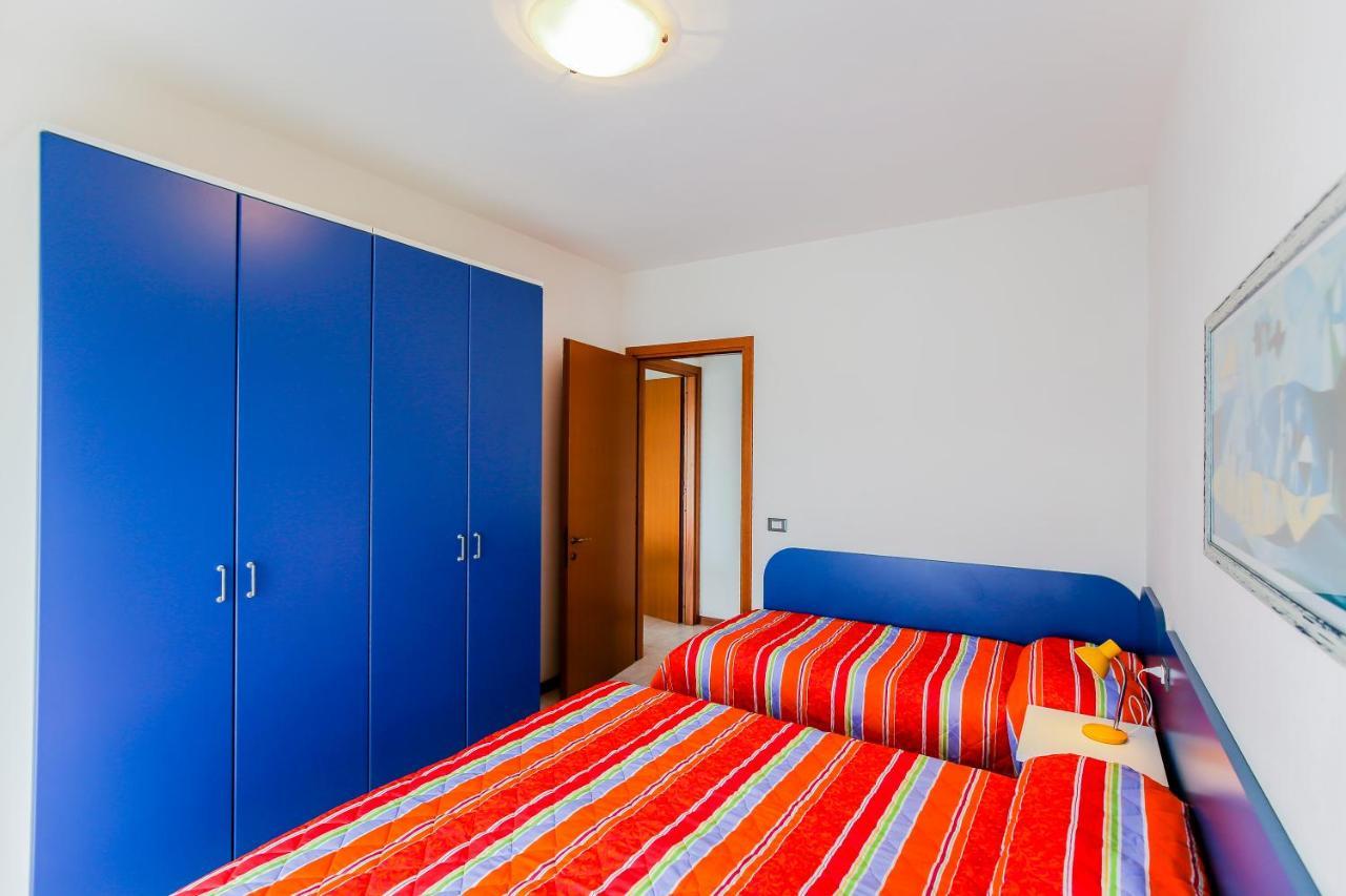 Altanea Residences Con Piscina Каорле Екстер'єр фото