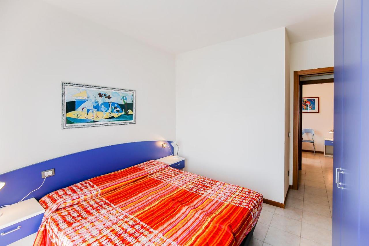 Altanea Residences Con Piscina Каорле Екстер'єр фото